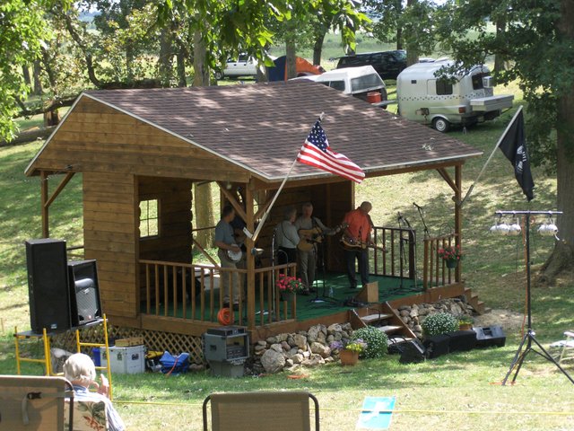 Bluegrass Stage 2571