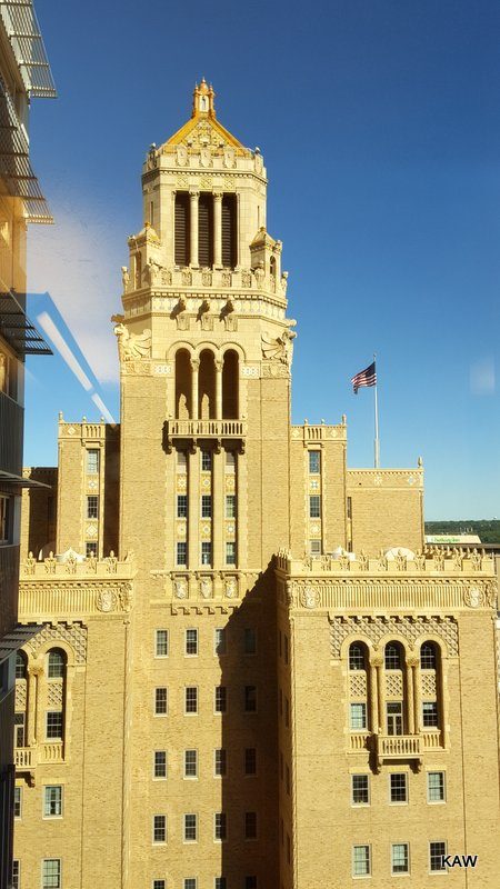 Photo of Mayo Clinic's Plummer Building