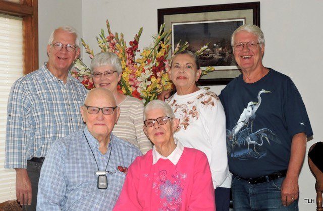 Photo of Hoopman siblings.